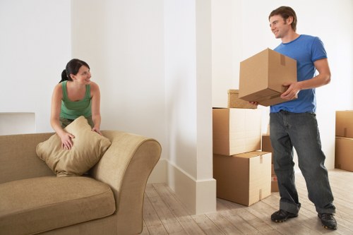 Local movers in Temple organizing a residential relocation with boxes